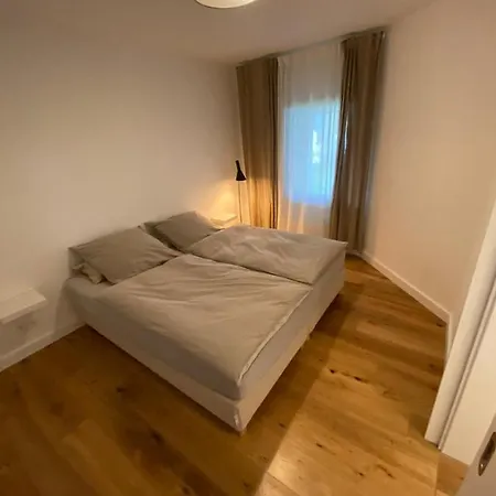 Ferienwohnung In Lay Apartman